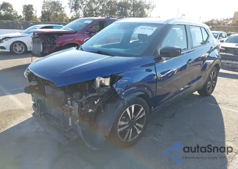 2020 Nissan Kicks Sv Xtronic Cvt from USA, damaged, VIN 3N1CP5CVXLL526403